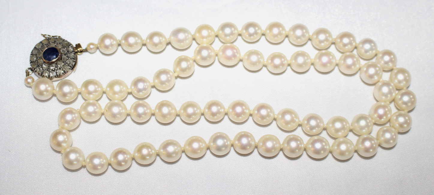 Akoya Pearl Necklace with 19th c. Sapphire Set Clasp - Image 7 of 12