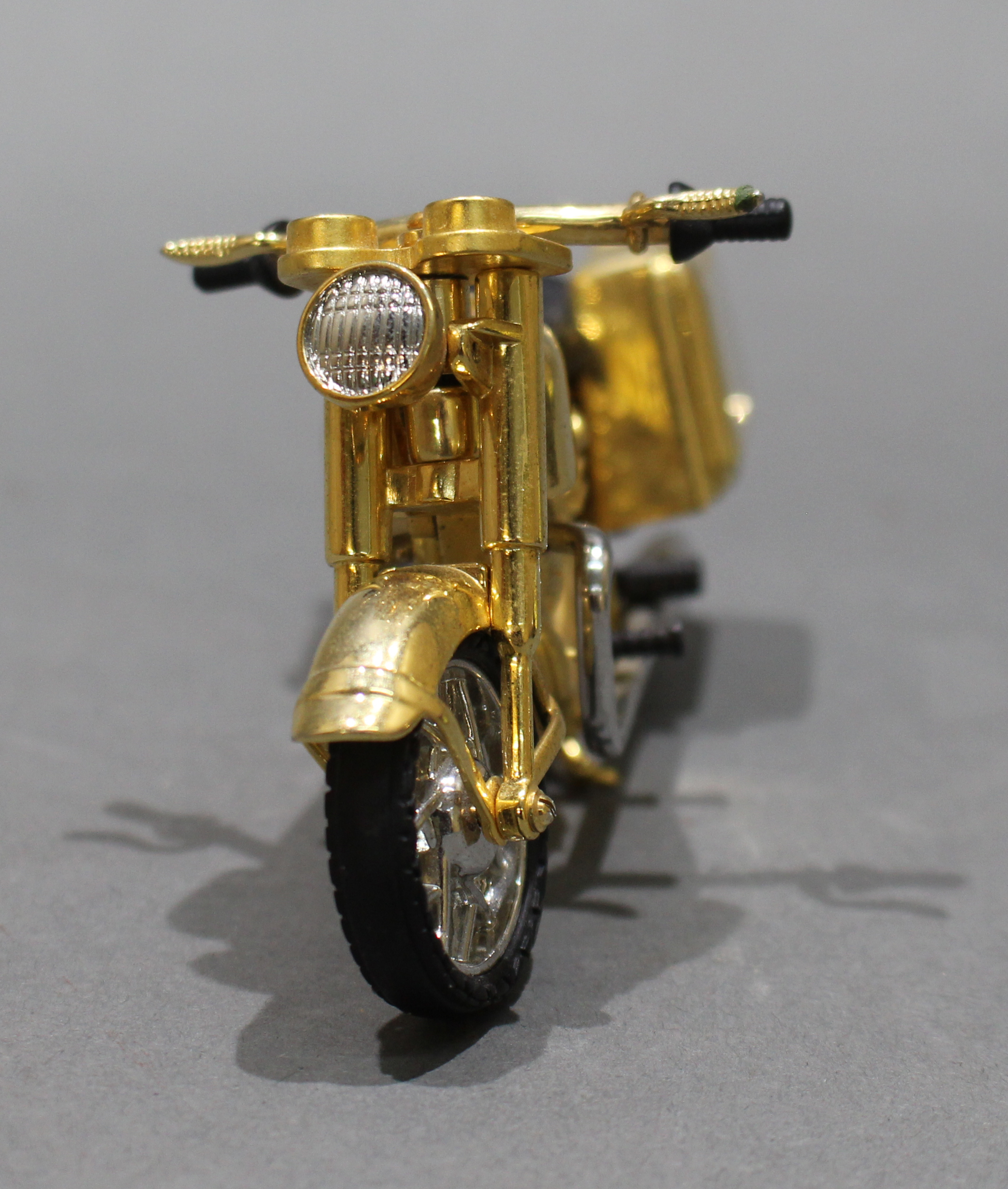 Woodford Gold Plated Motorbike Clock - Image 4 of 4