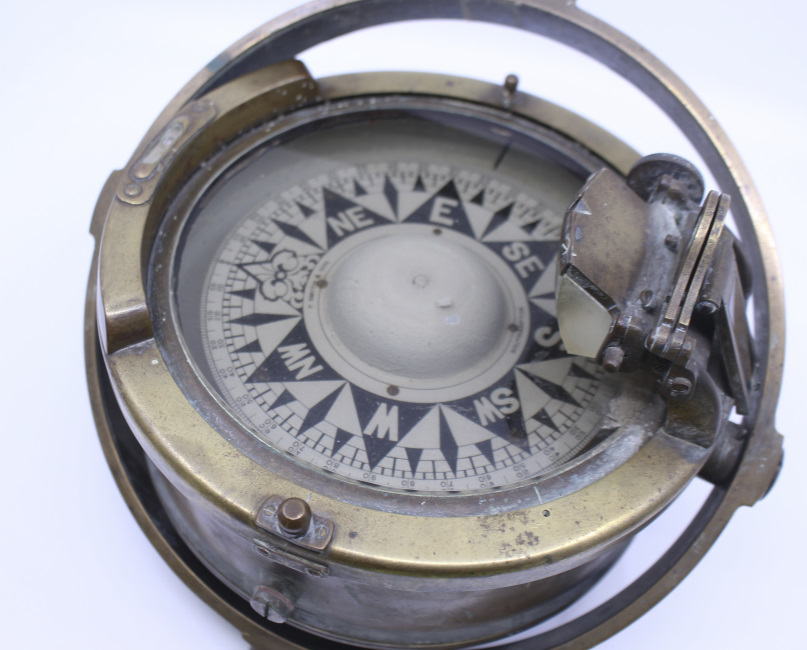 Early 20th c. Bronze Gimballed Compass by F.Smith & Sons - Image 10 of 11