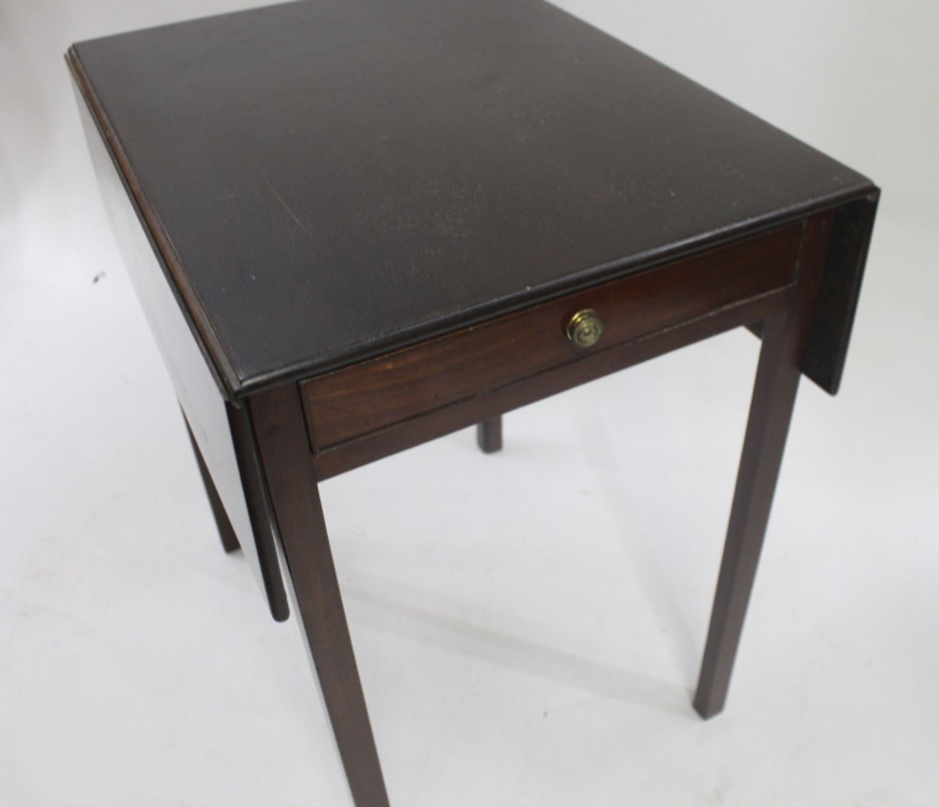 Mahogany Pembroke Table - Image 4 of 9