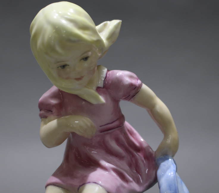 Royal Worcester Figurine March 3454 - Image 5 of 6