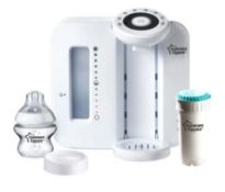 (15D) 2x Tommee Tippee Closer To Nature Complete Feeding Set White. RRP £84.99 Each.