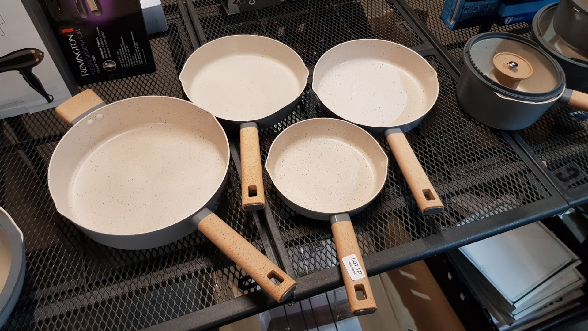 (15) 1x GH Grey Simplicity 4 Piece Frying Pan Set. - Image 3 of 3