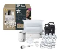 (15C) 3x Tommee Tippee Items. 1x Closer To Nature Complete Feeding Set RRP £84.99. 1x Mini Blend Ba