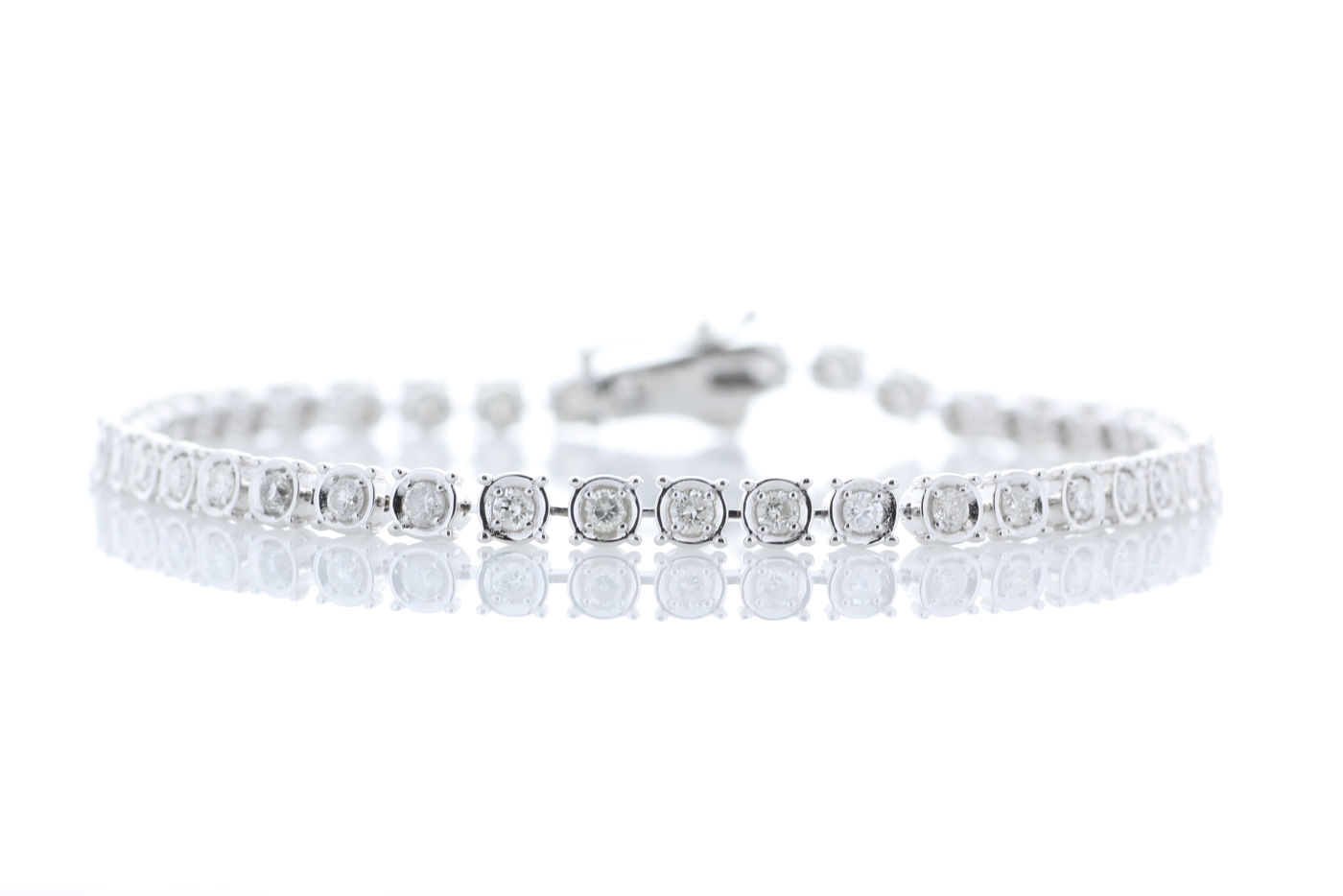 18ct White Gold Tennis Diamond Bracelet 1.50 Carats