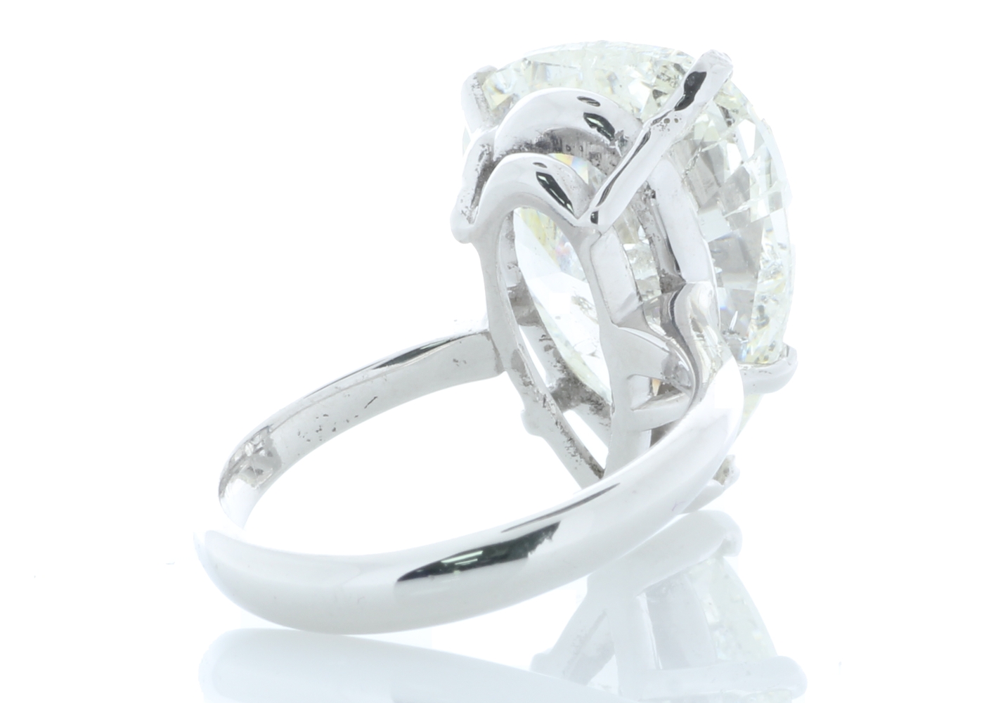 18ct White Gold Pear Shaped Diamond Ring 10.06 Carats - Image 5 of 6
