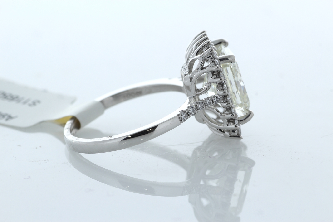 18ct White Gold Halo Set Ring 3.86 Carats - Image 3 of 4