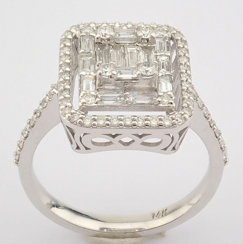 IDL Certificated 14K White Gold Baguette Diamond & Diamond Ring (Total 0.89 ct Stone) - Image 6 of 8