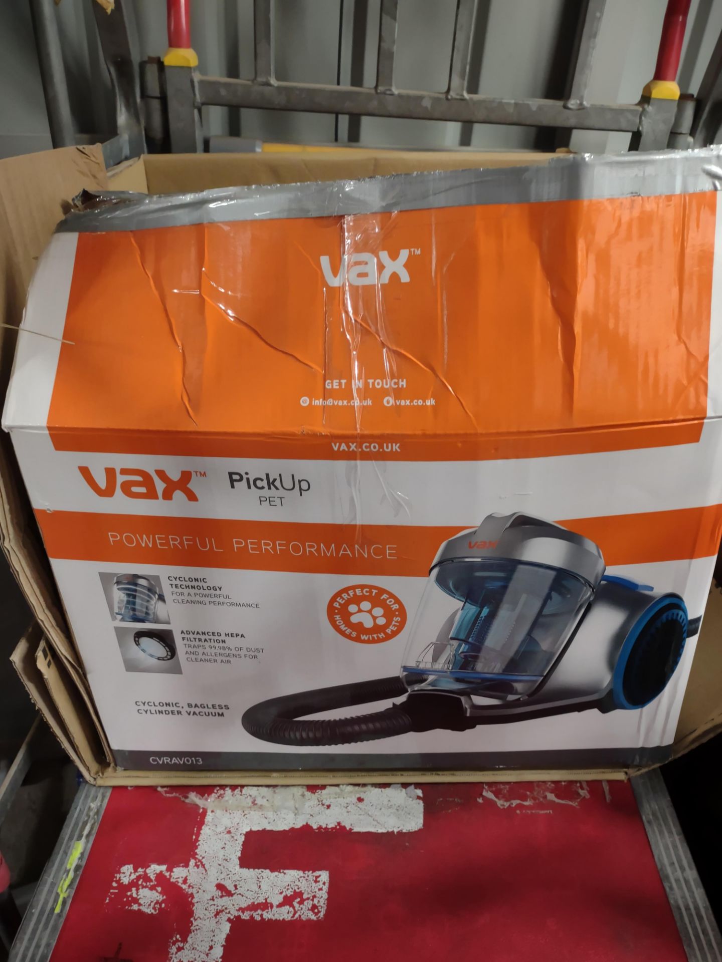 Vax Pick Grade Up Pet Hoover RRP £80 Grade U.