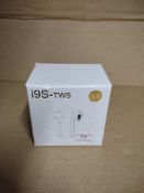 I9s-tws wireless ear buds £18 Grade U.