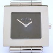 Gucci / 600M - Gentlmen's Steel Wrist Watch