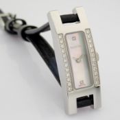 Gucci / 3900L / Mother Of Pearl & Diamond - Lady's Steel Wrist Watch