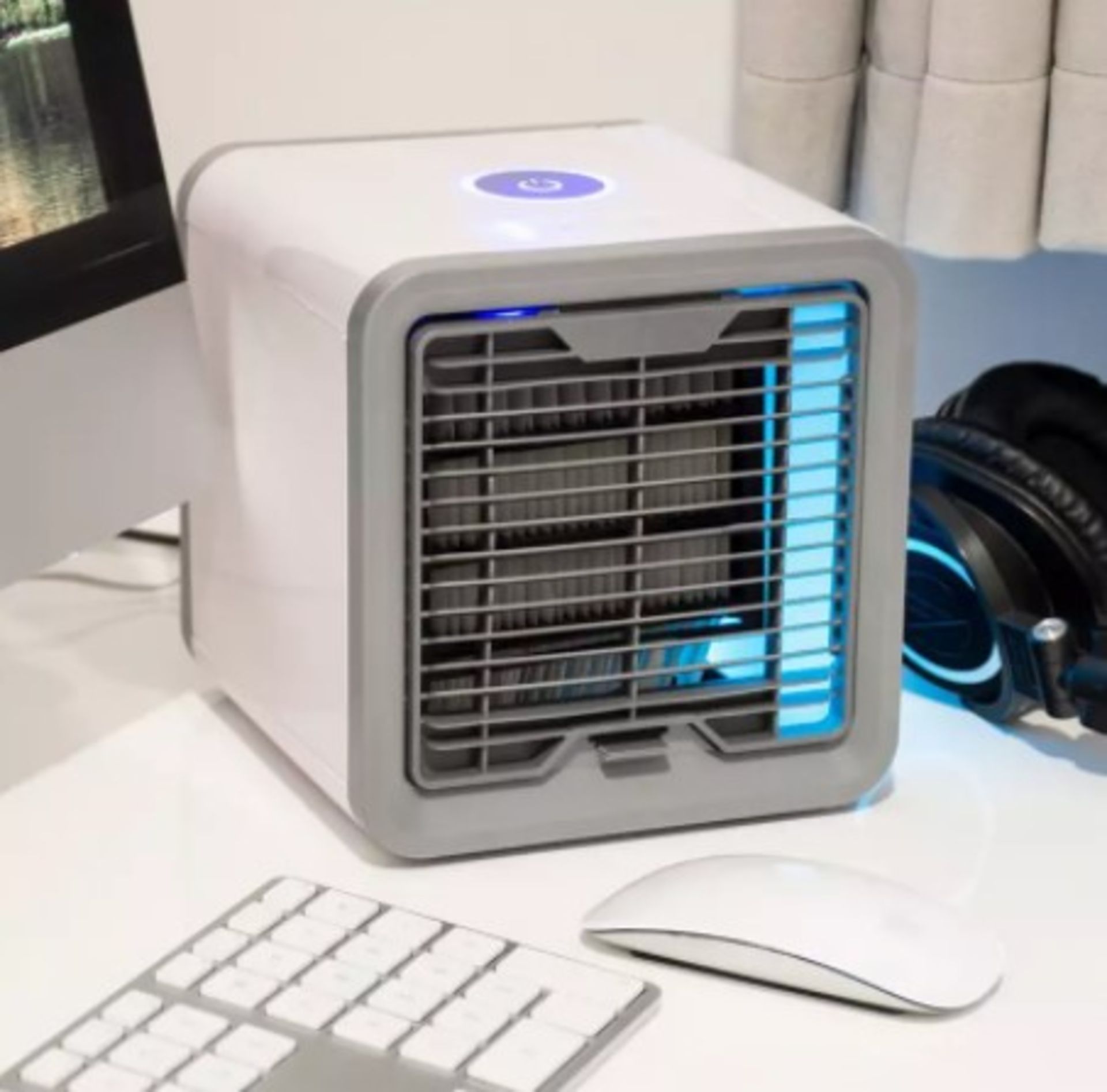 (P13) 10x Red5 USB Colour Changing Portable Air Cooler RRP £25 Each. (Units Have Return To Manufac