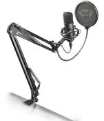 (P1) 1x Trust GXT 257 Emita Plus Studio Microphone With Extendable Arm RRP £89.99. (Unit Has Retur