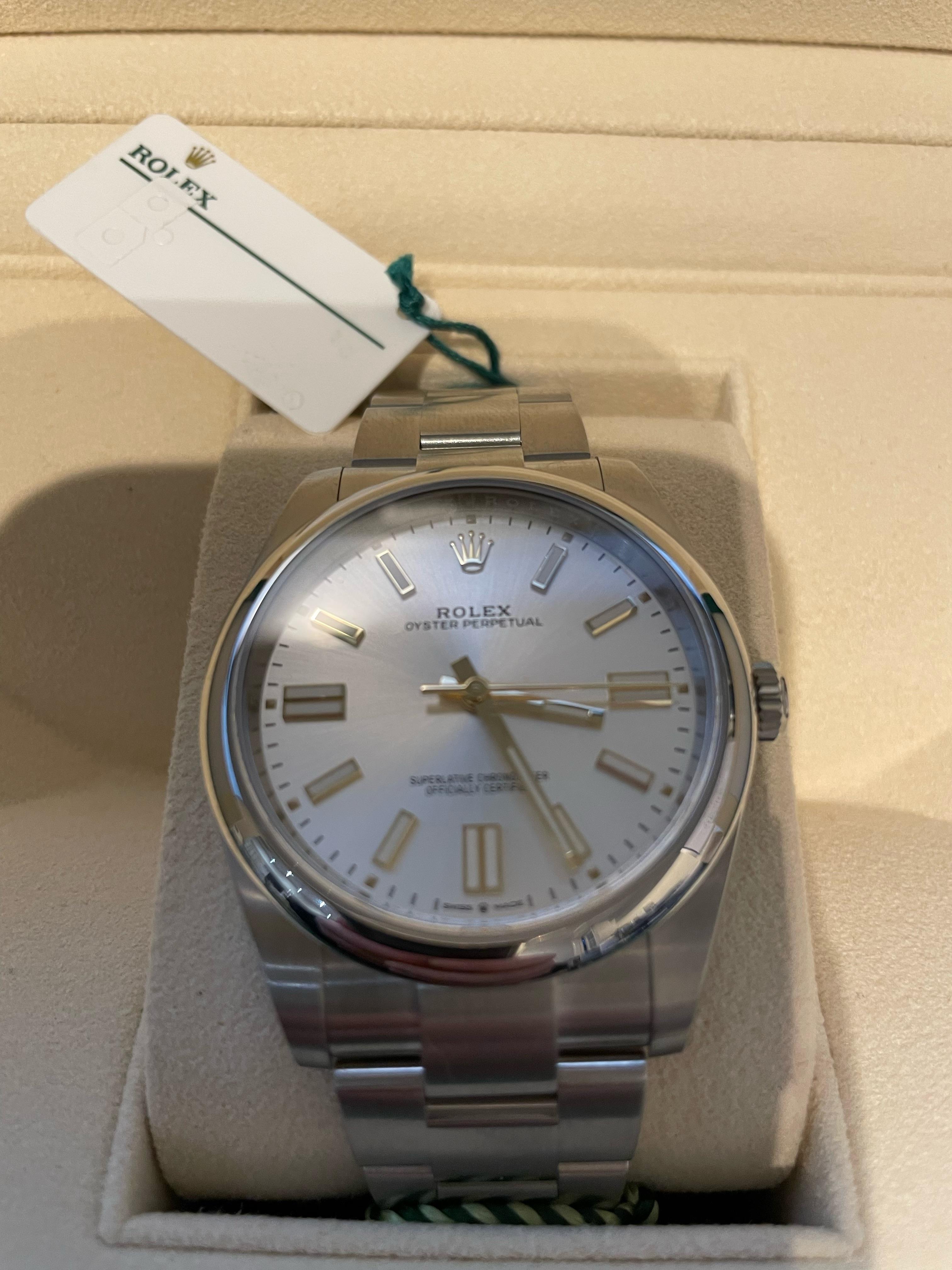 Rolex Oyster Perpetual 41 (M124300) - Image 3 of 5