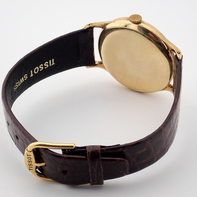 Tissot / Antimagnetique Classic 14K - Gentlemen's Yellow gold Wrist Watch - Image 2 of 12
