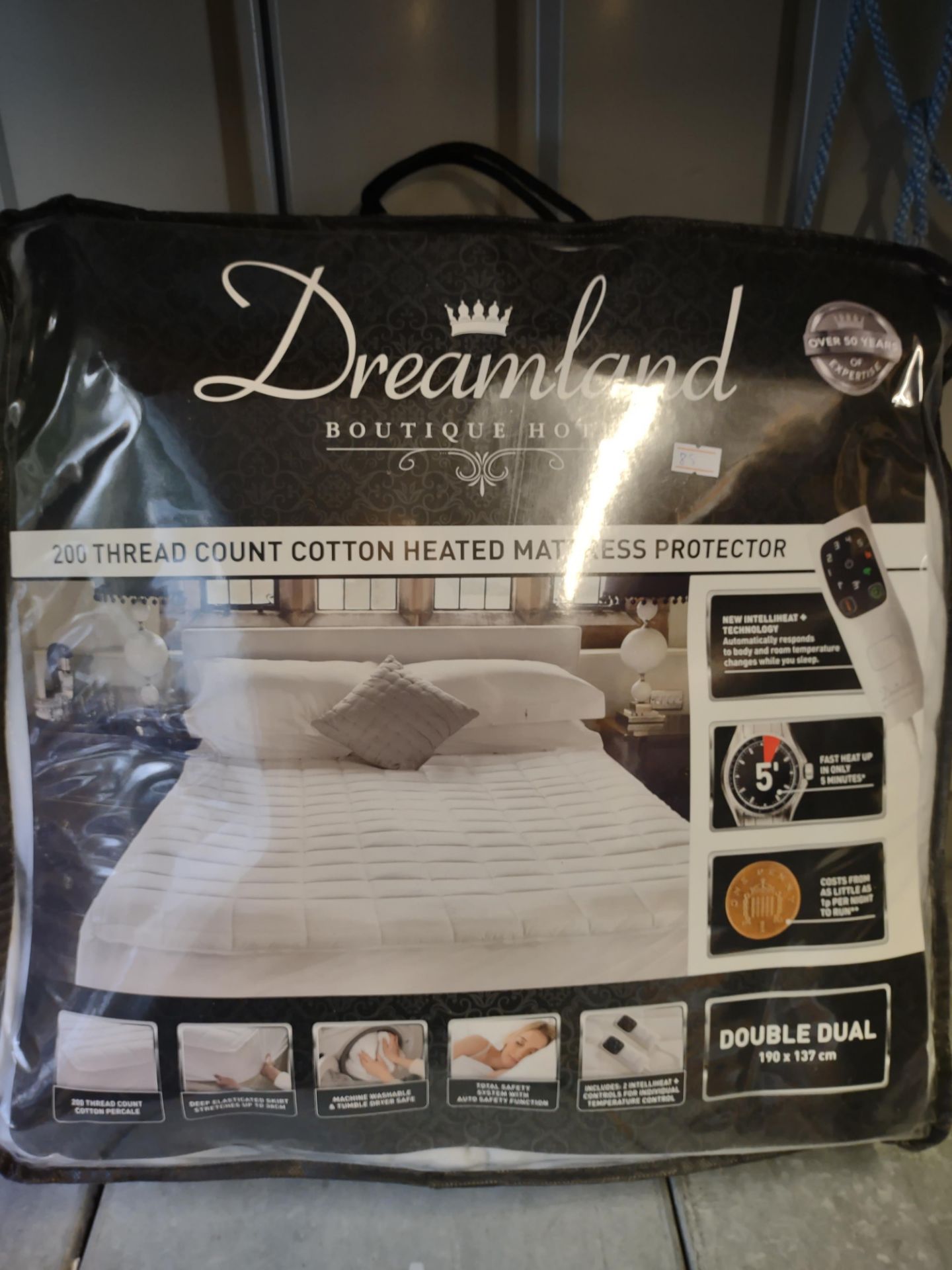 Dreamland 190x137 heated mattress protector RRP £110 Grade U.