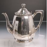 Teekanne 900 Silber (im Stil des Art déco, wohl 1920er Jahre), gestempelt, H. ca. 20 cm, Gewicht ca.
