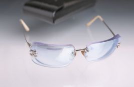 Sonnenbrille Chanel (Made in Italy), Nr. 4017 - D, c 159/61-62017-120, m. Linsen, im schwarzen