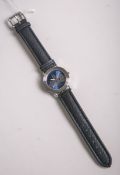 Armbanduhr (Hersteller unbekannt, neuzeitlich), bez. "Görlitz", Edelstahl, Quarzwerk, blaues