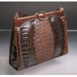 Elegante Damenhandtasche aus feinem Krokodilleder (wohl 1930/40er Jahre), feine Patina, ca. 21 x