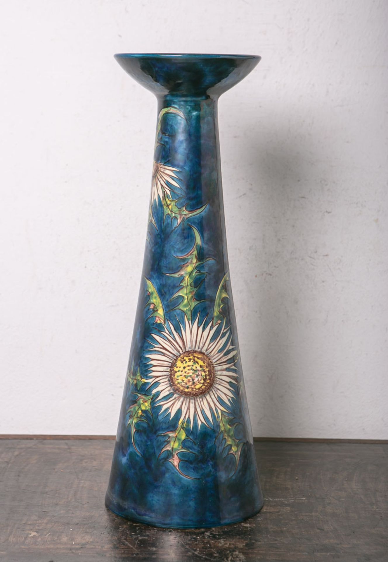 Gr. Kerzenständer (Hindelanger-Keramik, 1970er Jahre), Handarbeit, blaue Glasierung m. farbigem