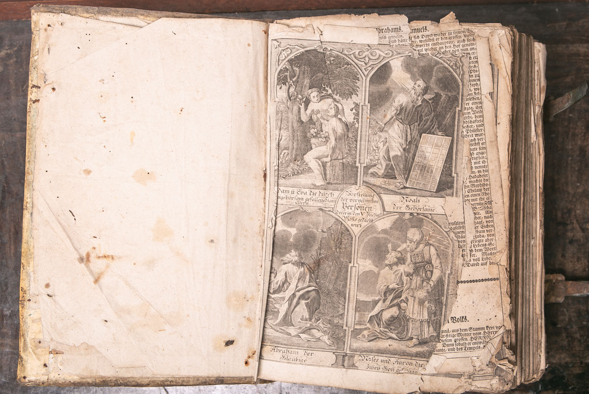 Sächsische Bibel, nach Martin Luther, dat. 1725, Verlag Johann Andrea Endters Seel Sohn u. Erben,