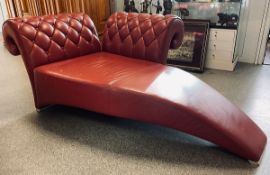 Chaiselongue (wohl 1980er Jahre), Designer Sitzmöbel, Relax Liege, Leder, rötliche Farbgebung, ca.