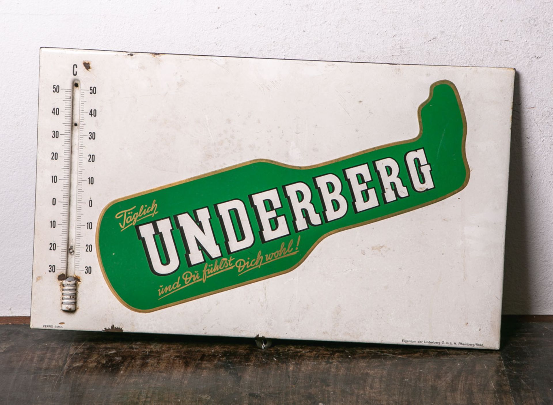 Emailschild "Täglich Underberg, und du fühlst dich wohl", Underberg GmbH, Ferro Email, ca. 38 x 65