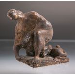 Nuss, Fritz (1907 - 1999), "An der Quelle", Bronze, sign. u. dat. (19)76, Darst. einer Frau