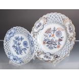 2 Teller (Meissen, blaue Schwertermarke)