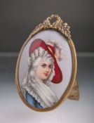 Miniaturportrait einer jungen Dame (wohl Frankreich, um 1840/60), fein auf einer ovalen