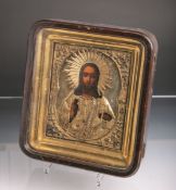 Ikone (wohl Russland, 19. Jh.), Jesus als Pantocrator, feine Metallrissa (wohl Silberblech