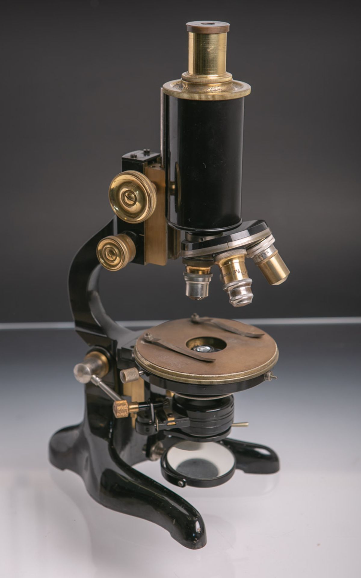 Antikes Mikroskop (wohl Anfang 20.