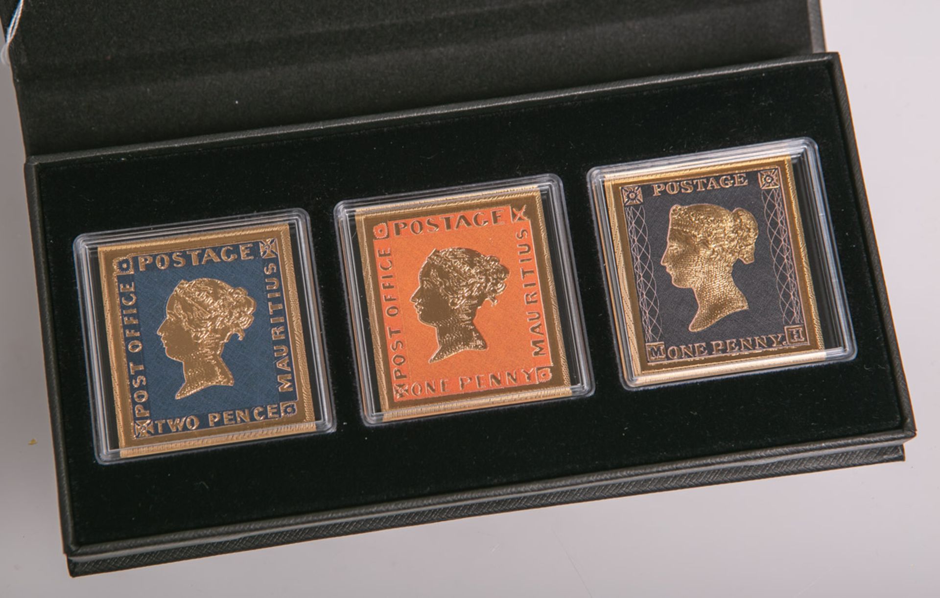 Set aus 3 5-Cedis-Briefmarken (Ghana),