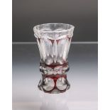 Becherglas, klares Glas teils rot