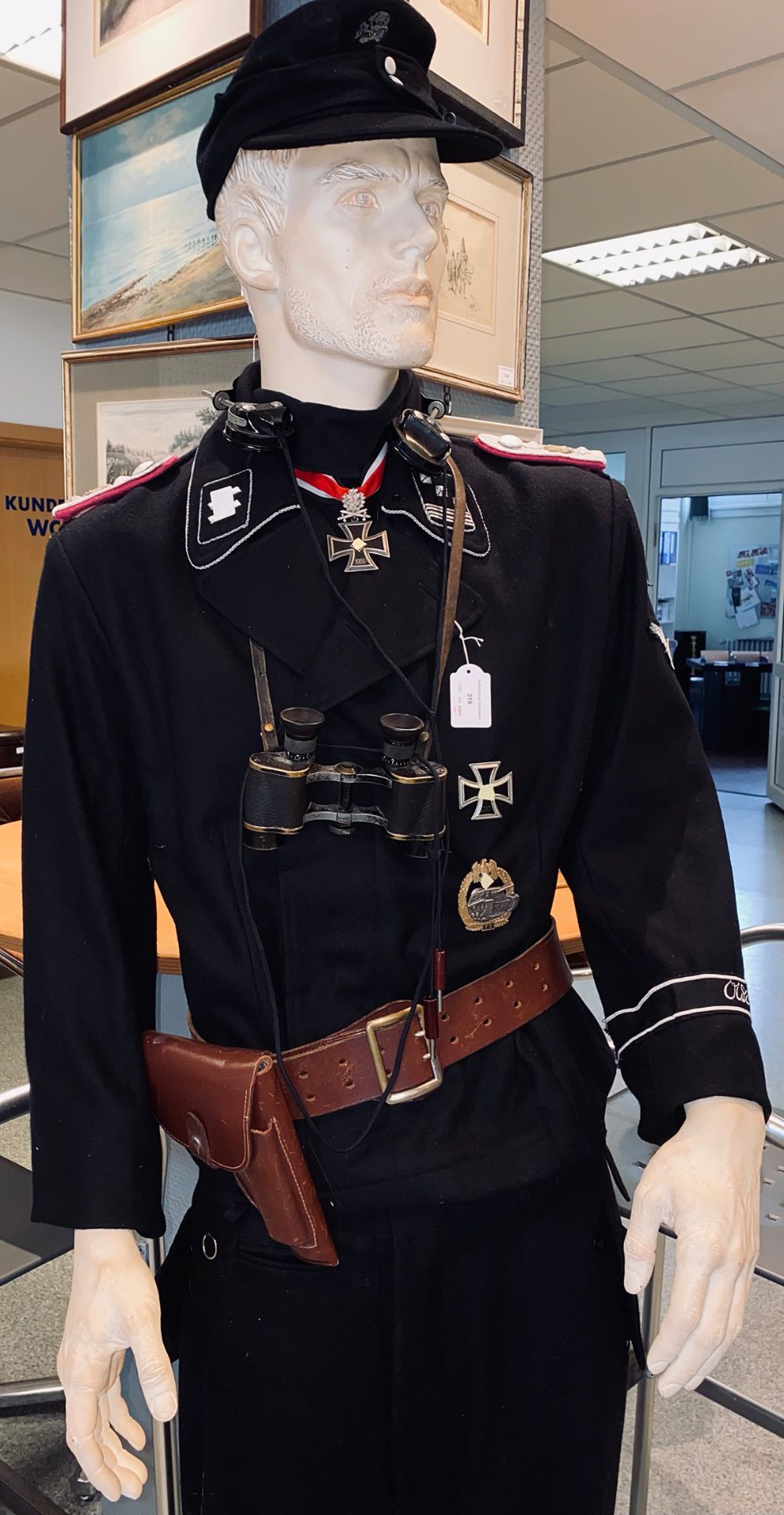SS-Uniform m. div. Orden, alte Museumskopie (1960er Jahre) - Bild 2 aus 5