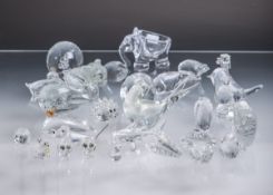 Konvolut von 40 Figuren aus Glas