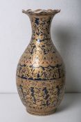 Bodenvase (wohl China, Alter