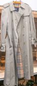 Trenchcoat von "Burberrys" (England), 100% Baumwolle