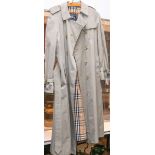 Trenchcoat von "Burberrys" (England), 100% Baumwolle