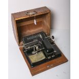 Schreibmaschine (AEG, wohl um 1924), Mod. Mignon