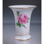 Vase (Meissen, wohl 19. Jh.), Dekor: Rote Rose