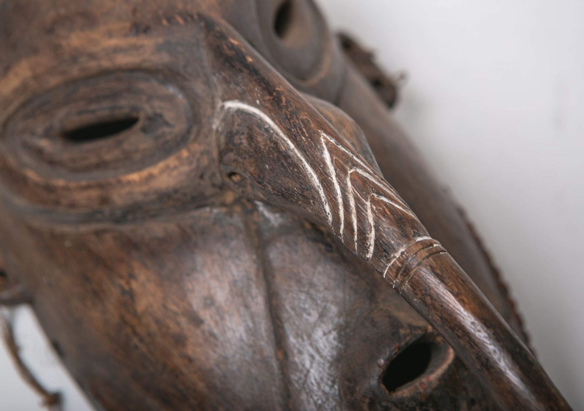 Mwai Maske (Ozanien, Papua Neu-Guinea) - Bild 6 aus 10