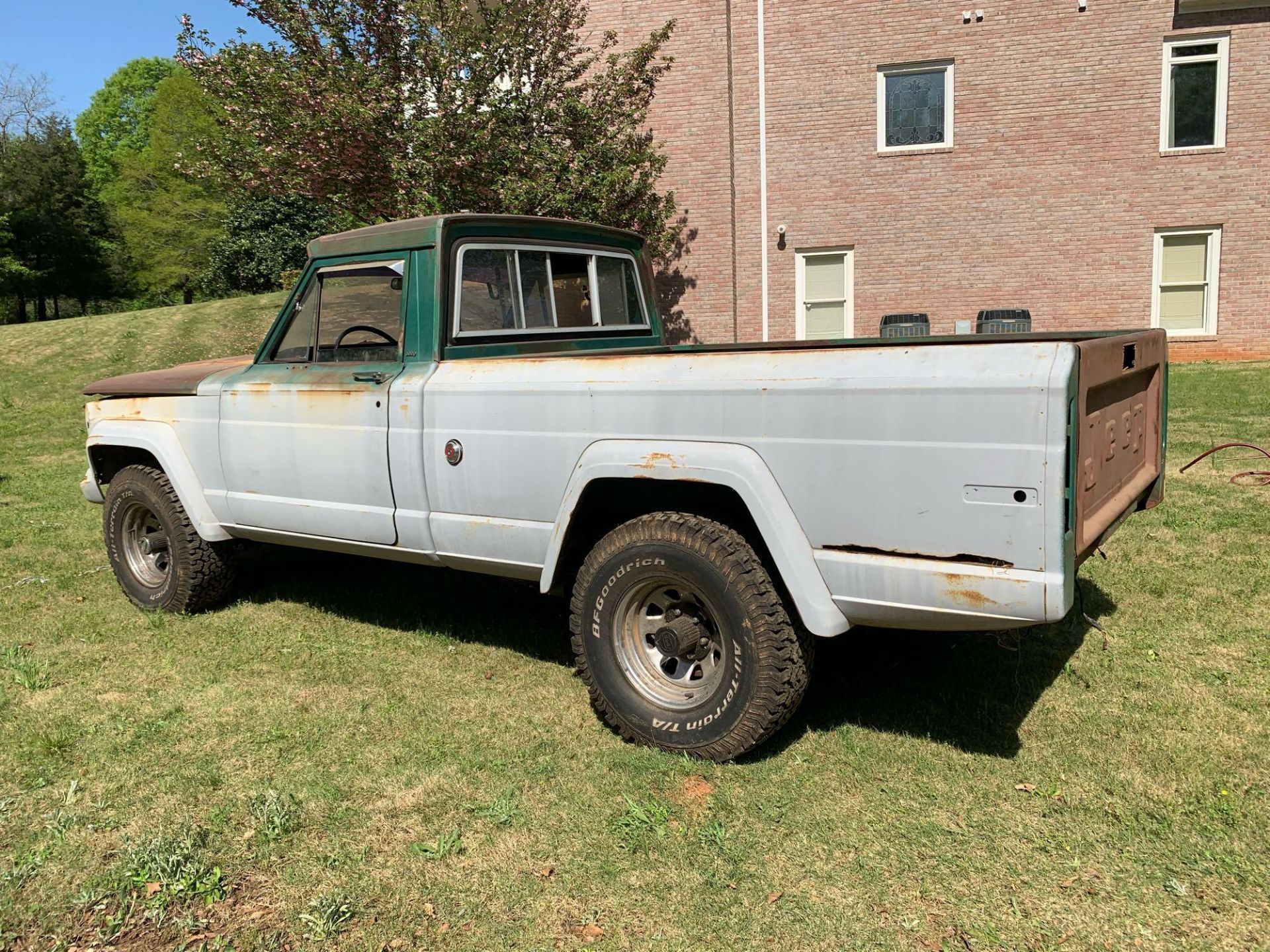 1971 American Motors Jeepster SOLD WITH BILL SALE ONLY - Image 6 of 28