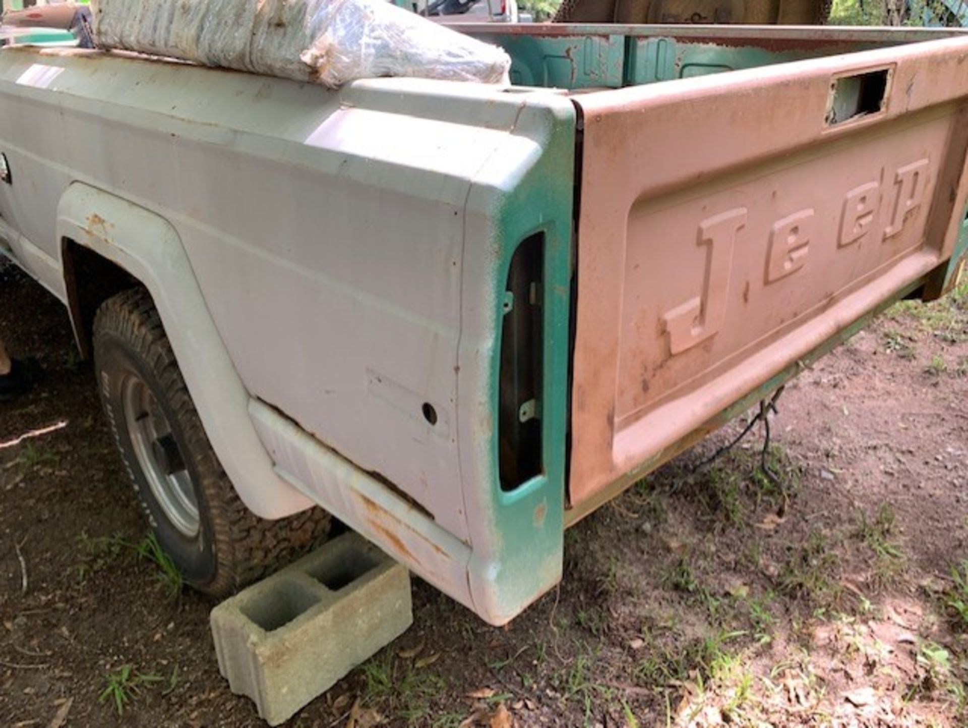 1971 American Motors Jeepster SOLD WITH BILL SALE ONLY - Image 12 of 28