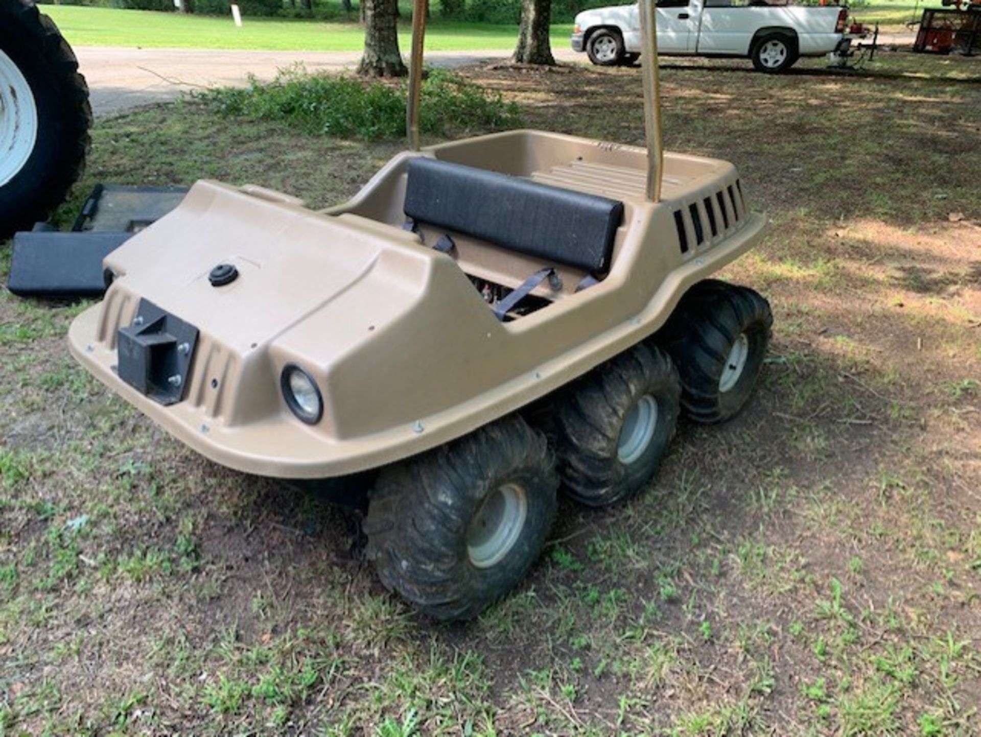 Max II 6 X 6 Amphibious ATV - Image 4 of 4