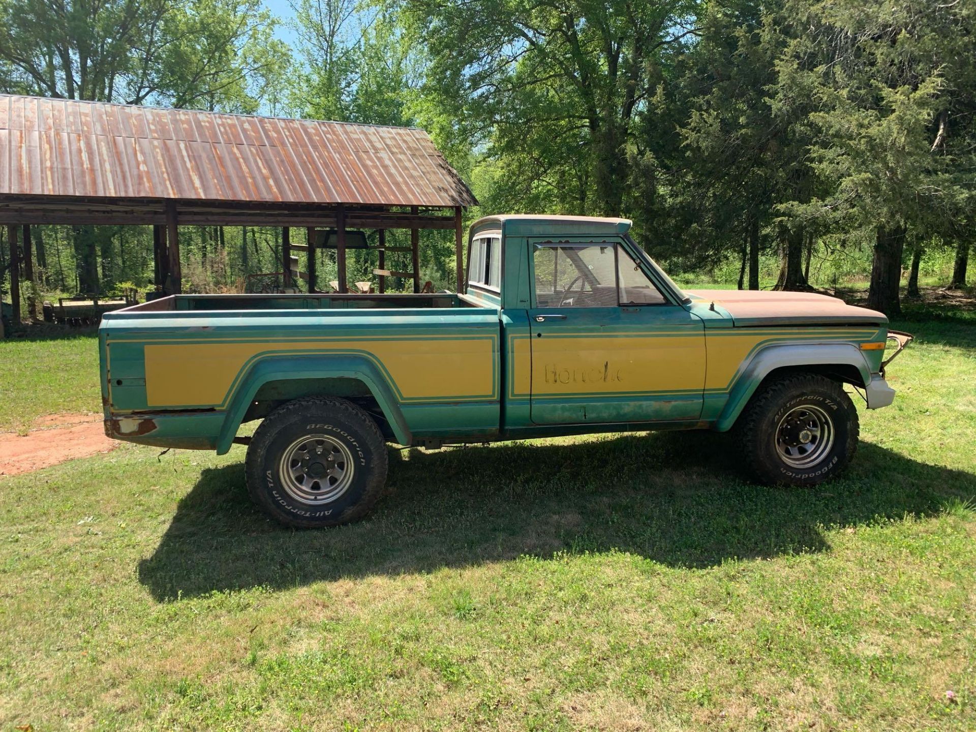 1971 American Motors Jeepster SOLD WITH BILL SALE ONLY - Image 3 of 28