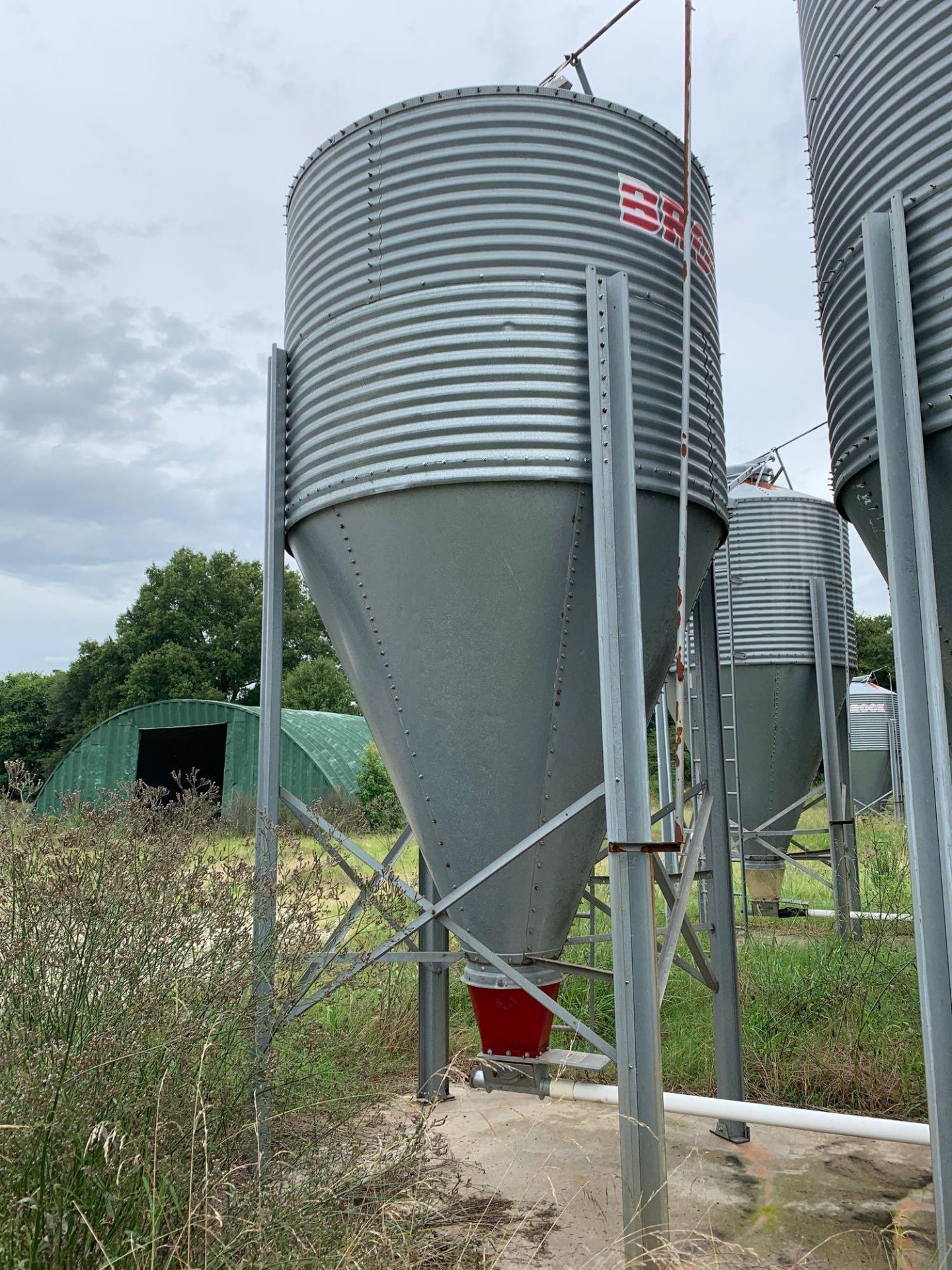 Brock Silo- 5'x5' Base, 17' High, 14' Top Cylinder - Image 3 of 7