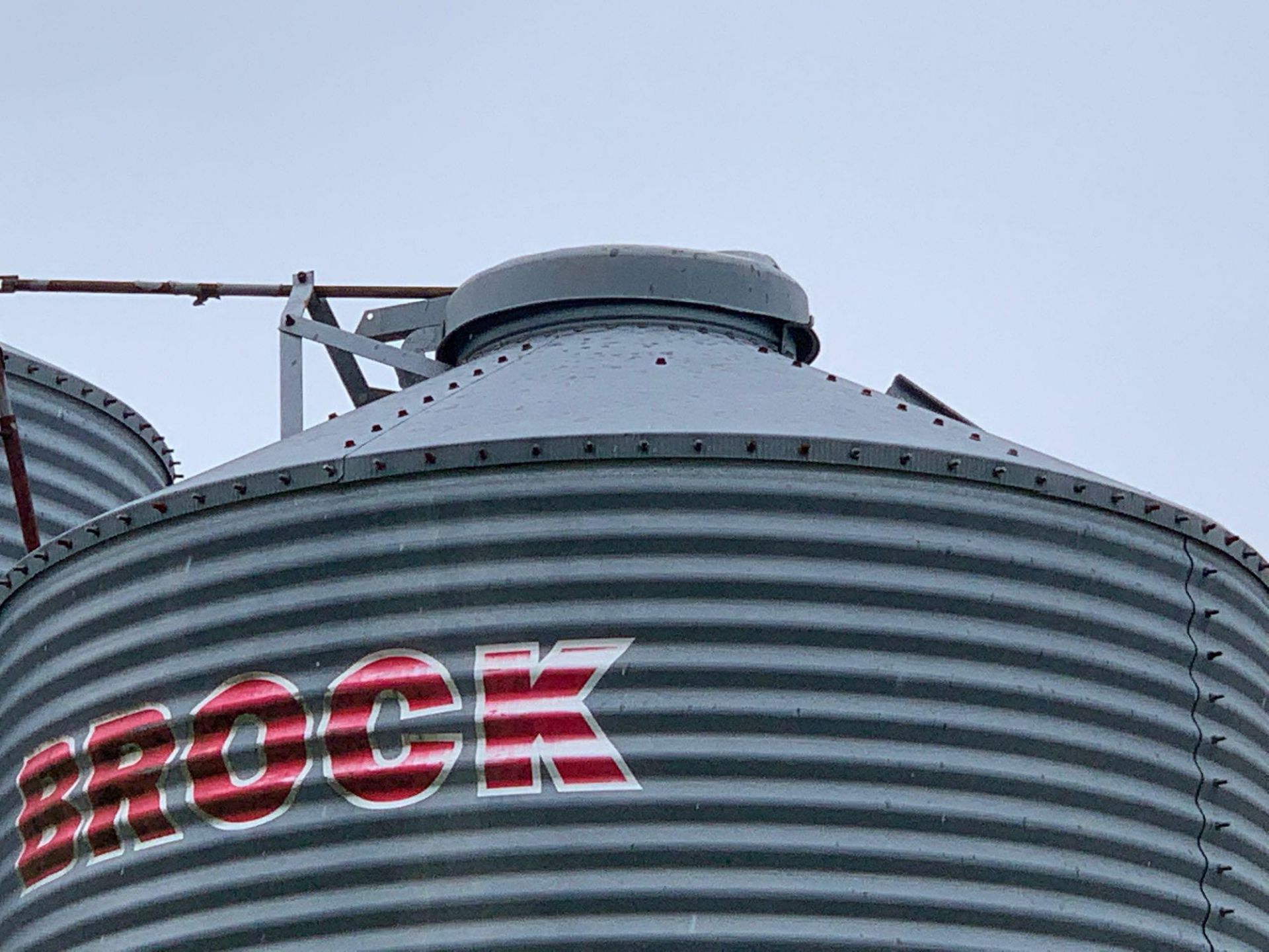 Brock Silo- 5'x5' Base, 17' High, 14' Top Cylinder - Image 4 of 8